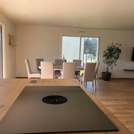 Contemporaine Pres Des Plages Du Cotentin Saint-Germain-sur-Ay