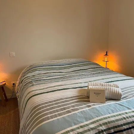 Contemporaine Pres Des Plages Du Cotentin * Saint-Germain-sur-Ay